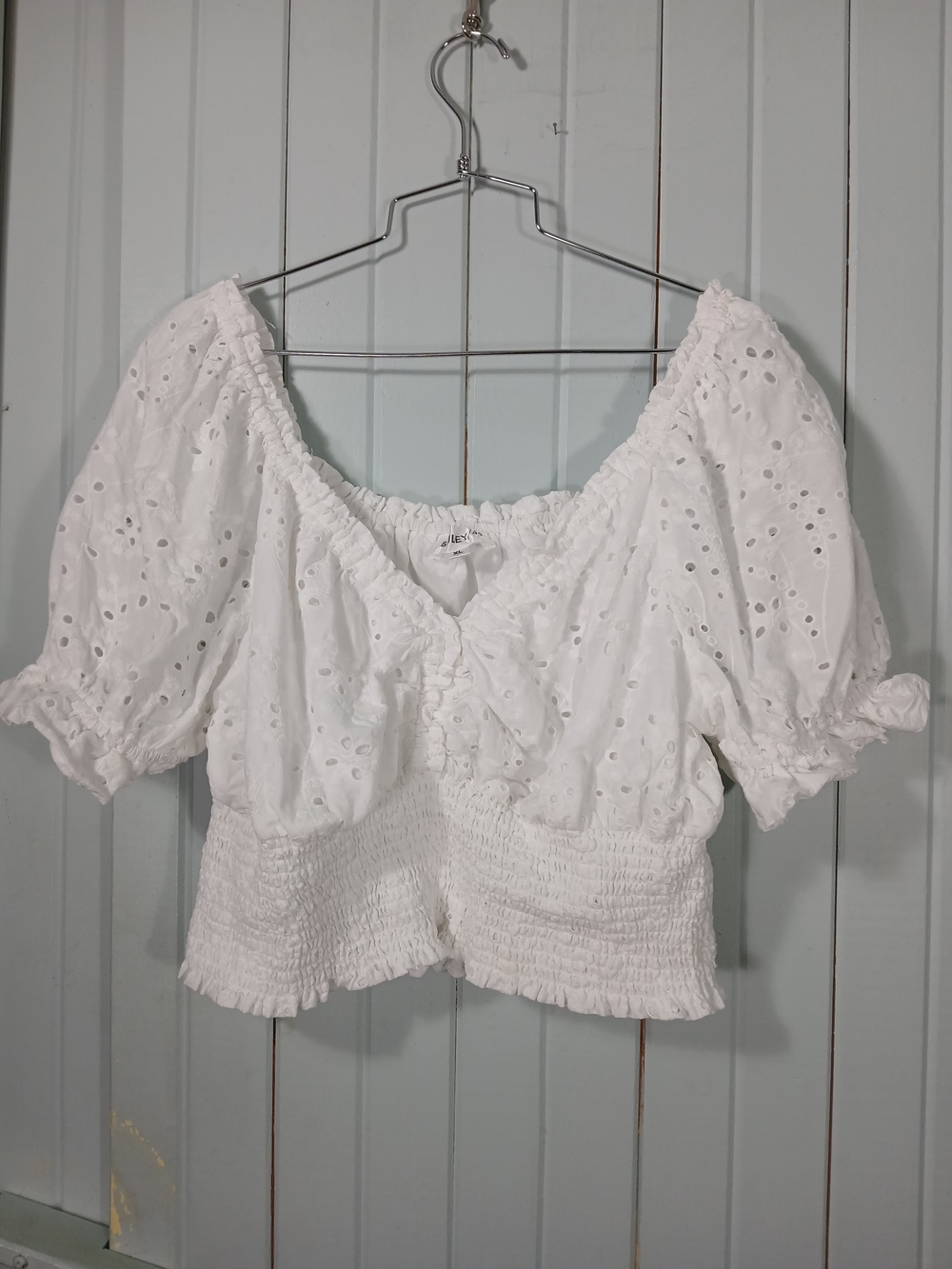 Bayley/44 White Eyelet Puff Sleeve Smocked Waist Top